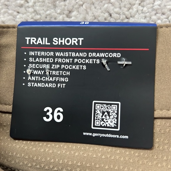 NWT Cargo Trail Short - Picture 4 of 6